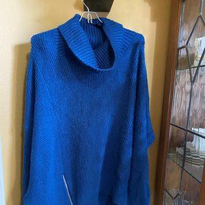 Cozy Blue Sweater with Cute Zipper Detail